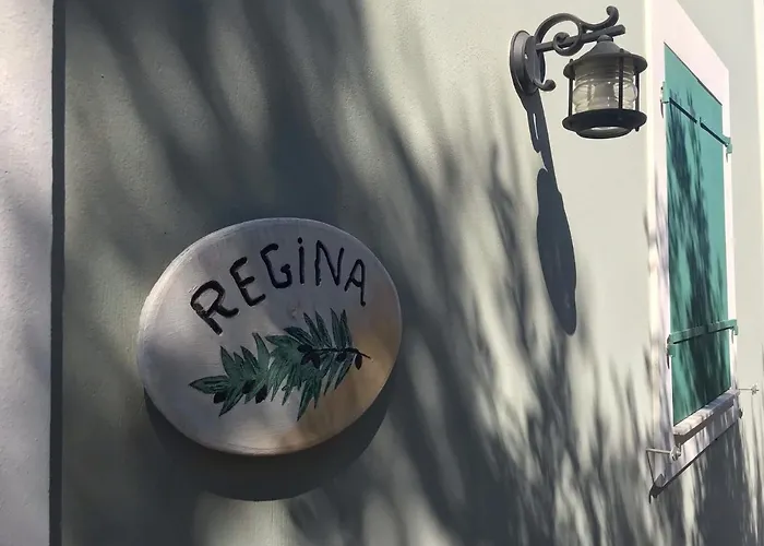 Regina Villa