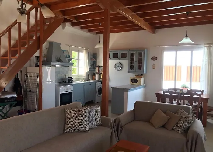 Regina Villa